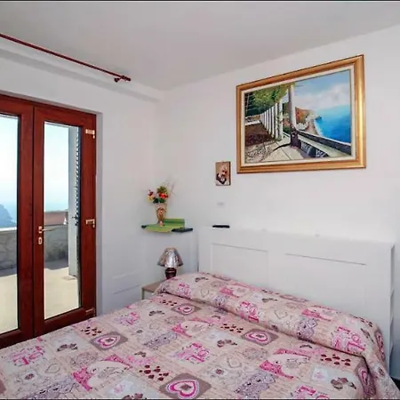 펜션 Concettina House 라벨로